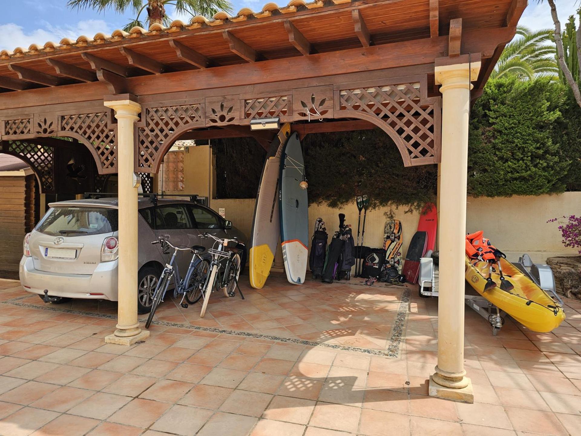 Luxury Villa - Pool, Hot Tub, Aircon, Tvs, Home Cinema, Office, Gbit Internet, Sports Equipment Calpe Bagian luar foto